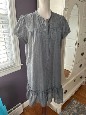 Old Navy Gray Swiss Dot Button-Front Dress M